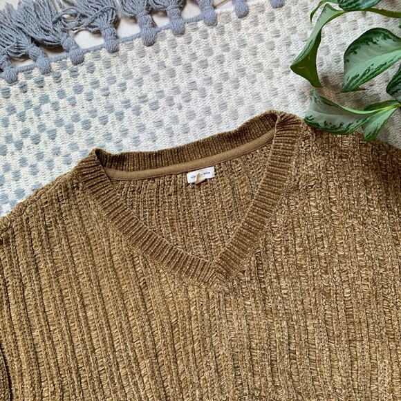 🍁🌾 Harvest Gold Cropped Chenille Sweater - Picture 9 of 15